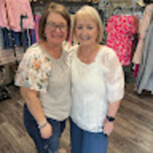 Meet your Posher, Carolyn